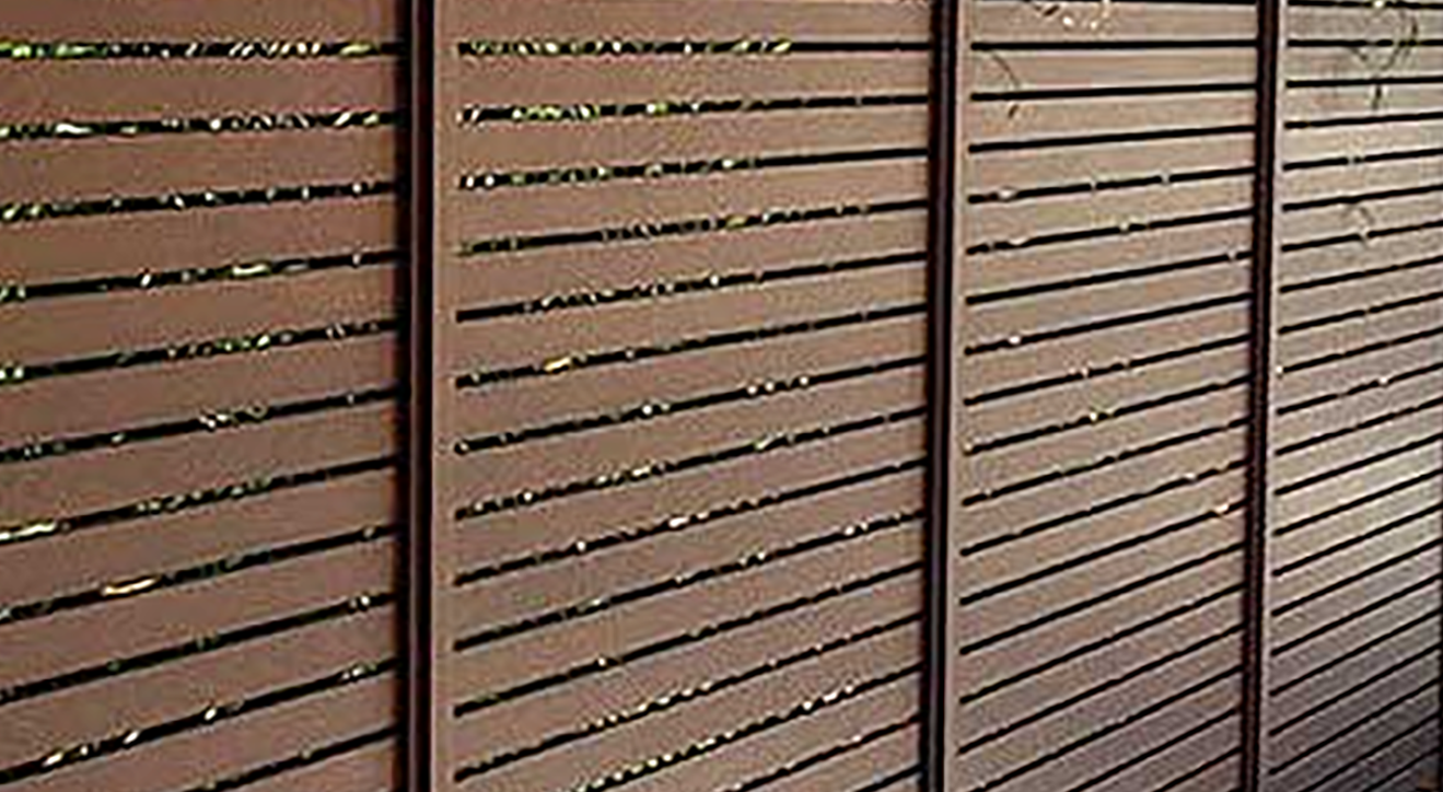 Horizontal Modern Fence